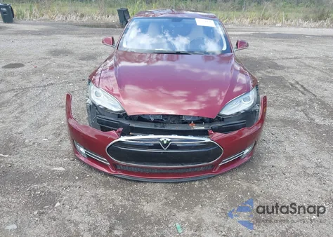 2012 Tesla Model S Signature from USA, damaged, VIN 5YJSA1DN2CFS00904